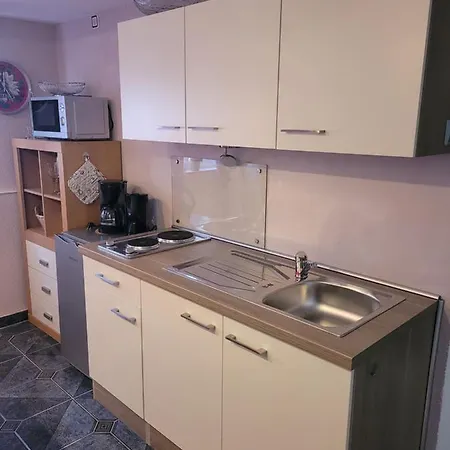 Jasmin In Bei Heidelberg 4 Kellergeschoss